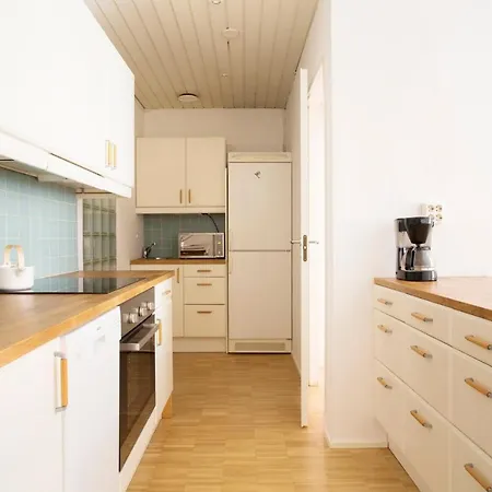 2ndhomes Luminous 2br In Katajanokka With Sauna Helsingfors