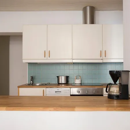 2ndhomes Luminous 2br In Katajanokka With Sauna * Helsingfors