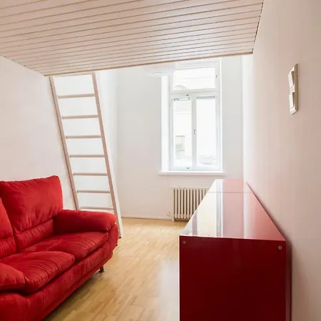2ndhomes Luminous 2br In Katajanokka With Sauna Lägenhet *